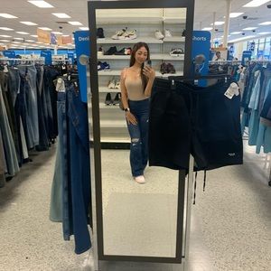 Meet your Posher, Kaytionna